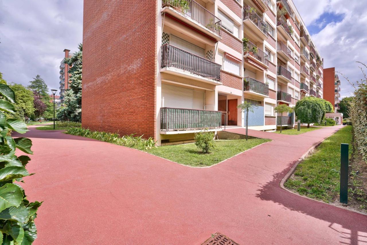 Splendid 1Br Apt In Lazare Hoche Boulogne-Billancourt Buitenkant foto